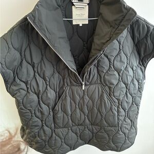 Women's Black Park Two Oversized Quilted Poncho